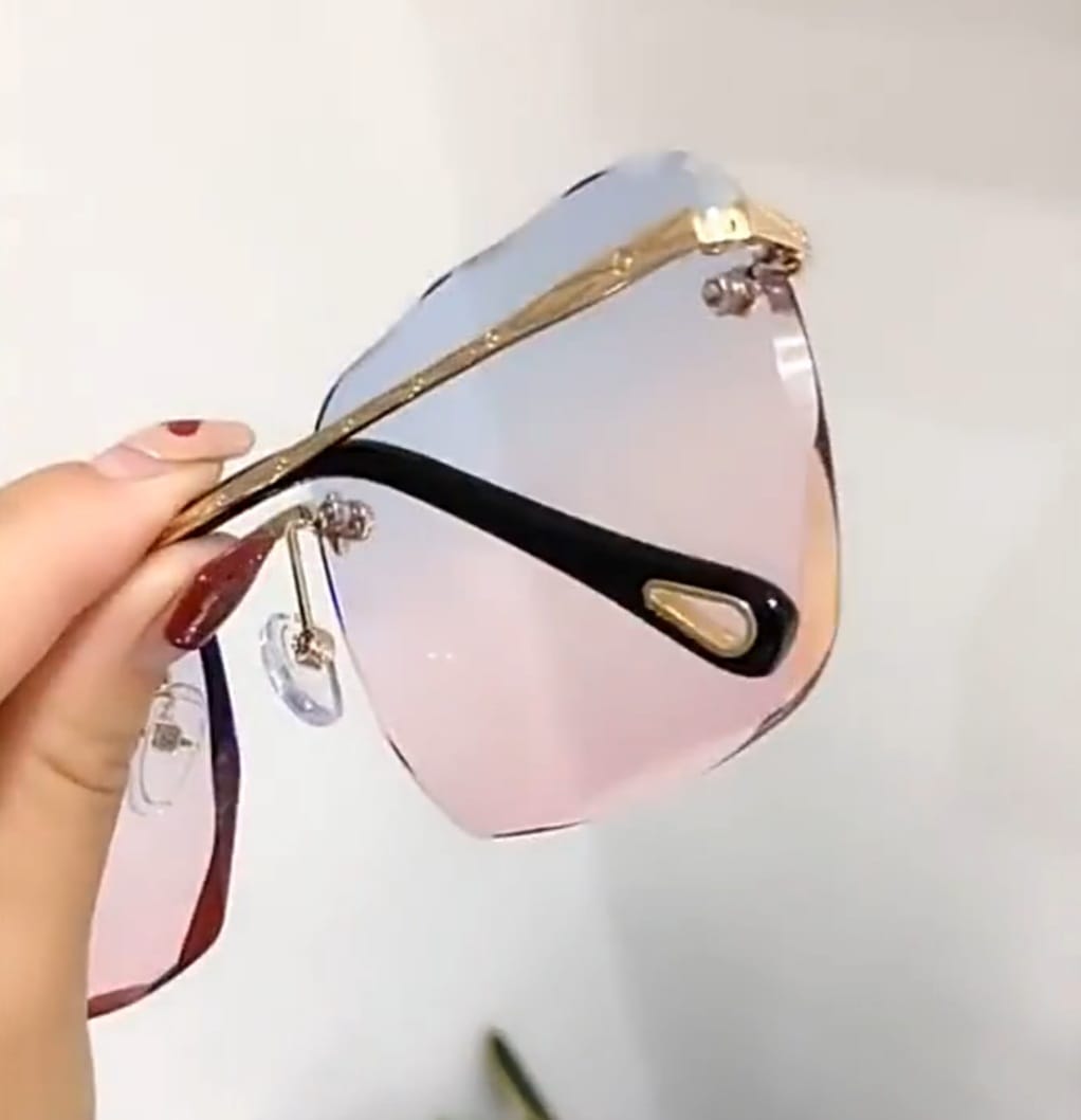 Burberry Margot Sunglasses in Pink | Lyst